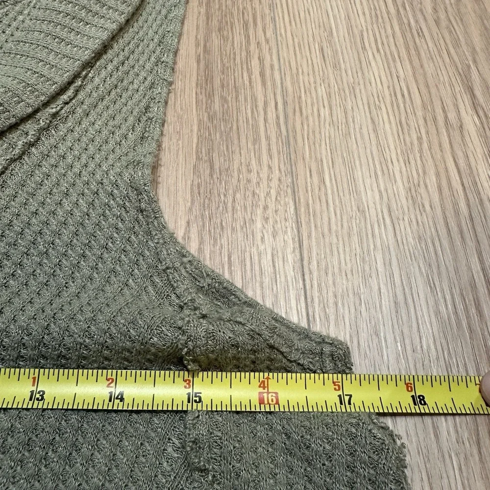 Free People Swing It Cowl Tank Sage Green Size Small Waffle Knit Boho‎ EUC